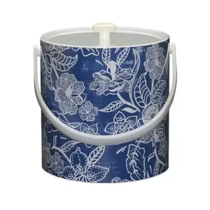 Seau à glace rond en plastique à motif floral, design classique, facile à nettoyer, poignée blanche, base bleue, pour fêtes - Product Image 1