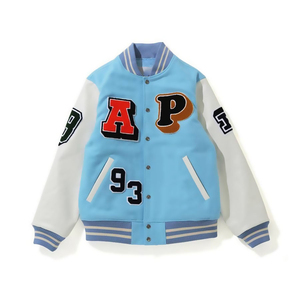 Veste de sport bleu clair pour homme avec manches blanches, col rabattu brodé, fermeture à boutons, vêtement d'automne - Product Image 1