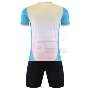 Tenue de football professionnelle pour équipe, design léger et respirant, idéale pour les matchs de compétition et les entraînements réguliers - Product Image 2