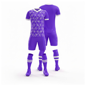 Ensemble d'uniformes de football par sublimation, fabricant professionnel |   Tailles pour hommes, femmes et jeunes |   Vêtements de sport légers et à séchage rapide - Product Image 3