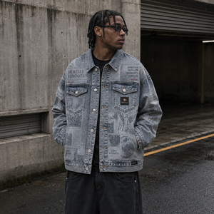 Chaqueta vaquera con estampado gráfico de periódico, estilo holgado, hip hop, ropa urbana, camisa de mezclilla de algodón con parche bordado - Product Image 3