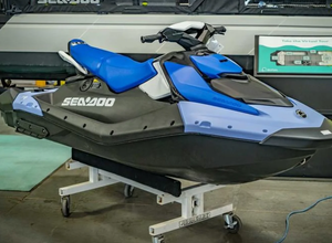 Sea-Doo Spark 3 Rotax 900 ACE 2026, nouveau moteur 4 temps avec IBR et système audio, matériau en fibre de verre - Product Image 6