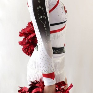 Uniformes de Animadoras Personalizados para Escuelas Secundarias, Sublimados, con Pedrería Brillante, Ligeros, Transpirables y de Secado Rápido para Mujeres Adultas - Product Image 2