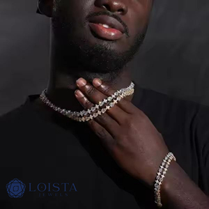 Collier Statement LOISTA en Zircon Cubique, Design Étoile, Plaqué Or, Alliage de Zinc, Unisexe, Bijoux Hiphop pour Soirée - Product Image 3