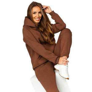 Conjunto Deportivo Personalizado para Mujer, Chaqueta con Cierre de Tela Reciclada de Alto Rendimiento, Pantalones Deportivos Ajustados, Ropa Deportiva Moderna para Exteriores - Product Image 3