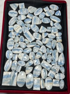 Lote al por mayor de cabujones de gemas de scheolita azul - Cabujones de rodocrosita azul al por mayor para la fabricación de joyas - Product Image 6