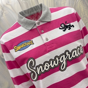 เสื้อเชิ้ต Snowgrace ลายทาง ระบายอากาศได้ดี ปักโลโก้ คอวี ปกพับได้ ใส่ได้ทั้งชายและหญิง ทรงหลวม ใส่สบายทุกฤดู - Product Image 6