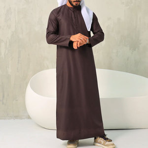 Fabricant de Thobes en Gros – Robe Traditionnelle Musulmane en Tissu Respirant pour Marques de Détail et Vente en Gros - Product Image 4