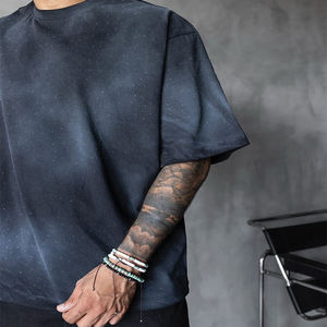 Camiseta Unisex de Algodón Grueso con Gráficos de Diamantes de Imitación, Estilo Desgastado, Lavado Ácido, Efecto Descolorido por el Sol, Personalizable OEM, Ropa Urbana de Moda - Product Image 2
