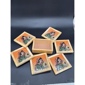 Ensemble de sous-verres en bois faits à la main |   Design en incrustation de chevrons |   Vente en gros de décoration intérieure - Product Image 2