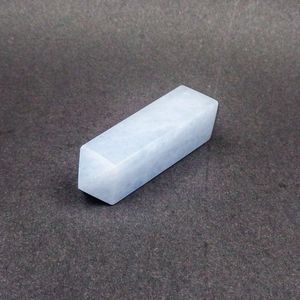 Tour de cristal de calcite bleue naturelle polie à la main, pointe de pierre précieuse pour la méditation, le Reiki, l'énergie des chakras, décoration, Rajasthan - Product Image 4
