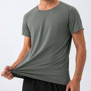 T-shirts blancs vintage à col rond personnalisés avec bande réfléchissante, vente en gros, 100% coton, t-shirt pour homme - Product Image 3