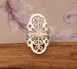 Bague de fête classique en argent sterling 925 avec serti clos, vente en gros, haute qualité, bague en argent de créateur, bagues empilables, bijoux pour femmes - Product Image 3
