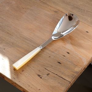 Servidor de Arroz Metálico Prestige, Utensilio de Servicio para Mesa Diseñado para una Distribución Uniforme de la Comida y un Disfrute del Comedor - Product Image 5
