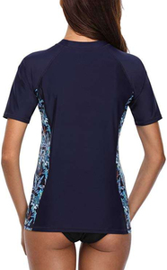 Maillot de bain à manches courtes imprimé animal personnalisé et imperméable pour femme, idéal pour la plongée et le surf (Rash Guard) - Product Image 5