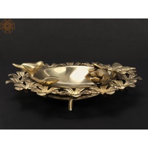 Hecho a mano 8 pulgadas latón flor Urli pájaro y mariposa diseño único hogar objeto decorativo - Product Image 4