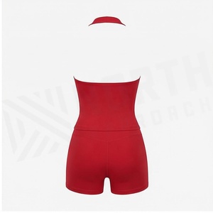 Ensemble de yoga 2 pièces North Approach, haut court rouge à bretelles, short taille haute, couleur unie, vêtements de sport respirants - Product Image 2