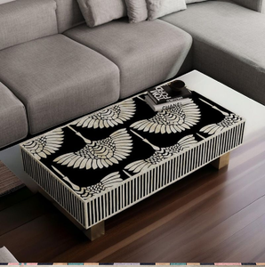 Mesa de centro cuadrada grande con incrustaciones florales de hueso verde esmeralda y patas intrincadas, disponible a precios de mayorista. - Product Image 3