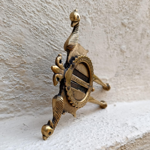 Couteau à noix en laiton vintage avec deux paons, artisanat indien, briseur de noix de supari Sarota, outil de coupe traditionnel en laiton - Product Image 6