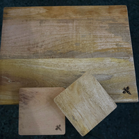 Ensemble de dessous-de-plat en bois de manguier naturel, logo personnalisé gravé, dessous-de-plat faits à la main, décoration de cuisine et de salle à manger