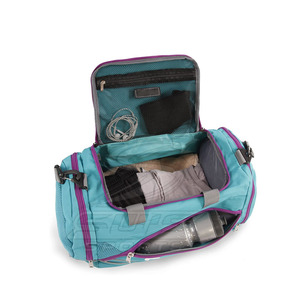 Sac de sport de voyage grand format, durable, imperméable et léger pour hommes - Sac de voyage grand format et durable - Product Image 4