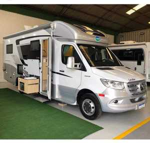 Autocaravana 4x4 Personalizada con Refrigerador para Campamentos al Aire Libre y Viajes, Remolque Camper RV - Product Image 2