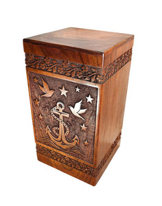 Urnes funéraires en bois de qualité supérieure pour adultes, pour les funérailles et les enterrements, fabriquées à la main avec logo personnalisé à bas prix - Product Image 4