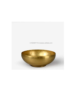 Bol de service en laiton de qualité supérieure fait à la main avec une attention particulière aux détails pour une utilisation traditionnelle de la décoration intérieure de la maison - Product Image 5