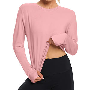 Haut de yoga personnalisé pour femmes, respirant, pour la gym, en tissu doux et extensible, facile à porter. - Product Image 4