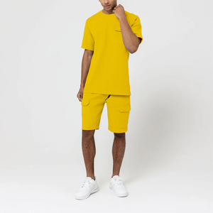 Ensemble t-shirt et short pour hommes, tenue d'été décontractée en deux pièces, respirant, léger, ensemble de vêtements de détente assortis, options multicolores - Product Image 4