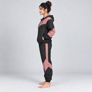 Premium <b>Women</b> <b>Windbreaker</b> Tracksuit Made with Durable Fabric Offers Flexible Fit <b>Women</b> <b>Windbreaker</b> Tracksuit for Outdoor Wear - Product Image 2