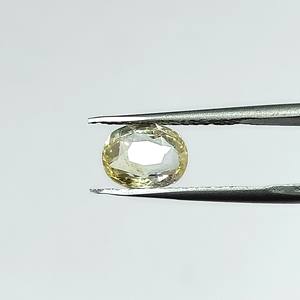 พลอยแซฟไฟร์สีเหลืองทรงรีธรรมชาติ 2.65 กะรัต จากศรีลังกา สำหรับทำเครื่องประดับและ YSON-08 - Product Image 2