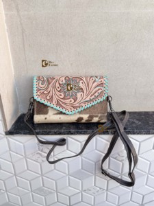 Funda de teléfono de cuero tallado a mano, elegante piel de vaca, diseño único, carteras de cuero de Color turquesa para mujer - Product Image 5