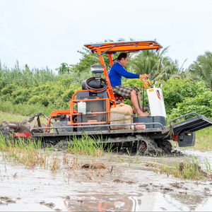 Tractor Agrícola HOGICO HG80VN/TURBO de 80HP con Motor Diésel Yunnei, Máquina Agrícola Potente, Eficiente en Consumo de Combustible y de Alta Calidad - Product Image 5