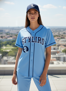 Camiseta de Béisbol Personalizable al por Mayor, Ropa Deportiva de Poliéster Sublimado OEM, Impresión de Nombres, Bordado Suave, Personalización Económica - Product Image 4