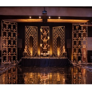 เทียนเวทีแต่งงานที่ทันสมัยสำหรับตกแต่งผนังชุดเชิงเทียนโลหะสำหรับเวทีแต่งงานที่สวยงามเชิงเทียนโลหะติดผนัง - Product Image 1