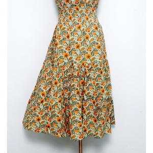 เดรสยาวพิมพ์ลายดอกไม้ทำมือ ผ้าฝ้าย คอ halter สำหรับใส่ในฤดูร้อนและฤดูใบไม้ร่วง เหมาะสำหรับงานเลี้ยงอย่างเป็นทางการ สำหรับผู้หญิง - Product Image 3