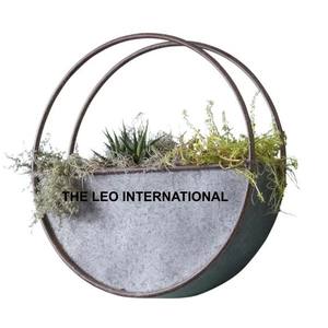 Porte-fleurs sur pied en métal à 2 niveaux pour la maison et le bureau, idéal pour un cadeau original - Product Image 5