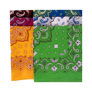 ผู้ผลิตผ้าพันคอแบบกำหนดเอง ผ้าพันคอพิมพ์ลายขนาด 22 นิ้ว ผ้าพันคอของขวัญ ผ้าฝ้าย 100% ผ้าพันคอทรงสี่เหลี่ยมสไตล์ชาติพันธุ์ พิมพ์ลายสกรีนบนผ้าฝ้าย - Product Image 3