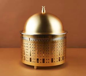 Brasero de luxe en laiton doré pour extérieur, foyer sans fumée à bois avec couvercle en dôme et motif ciel urbain découpé au laser pour patio et jardin - Product Image 1