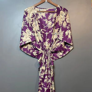 Caftán Naaz Textile con Estampado Animal Digital, Cuello en V, Cordón Ajustable, Manga Corta, Corte Evase, Estilo Indio, 100% Algodón Suave, para Mujer, Verano - Product Image 1