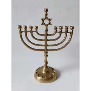 Candelabro Decorativo Hecho a Mano de 9 Brazos con Acabado Dorado, Última Llegada, Candelabro de Lujo para Mesa, Decoración para Bodas - Product Image 4