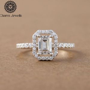 Bague de fiançailles classique pour femme en argent plaqué or rose avec moissanite taille coussin, sertie de griffes, certifiée IGI 3, de Charm Jewells - Product Image 1