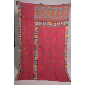 ผ้าห่มคันธาทำมือ ลายดอกไม้สไตล์วินเทจ ผ้าฝ้ายอินเดีย โบโฮ ผ้าคลุมเตียง ผ้าห่มสองด้าน ของตกแต่งบ้าน ของขวัญ - Product Image 2