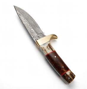 Outil utilitaire personnalisé Iron Crown Forge avec manche en bois et bois de cerf véritable, garde en laiton et accents d'espacement rouges - Product Image 5