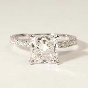 Bague en or blanc massif 18 carats, bague de fiançailles solitaire, coupe princesse, demi-alliance éternelle, diamant de laboratoire de 3,05 carats, cadeau d'anniversaire - Product Image 5