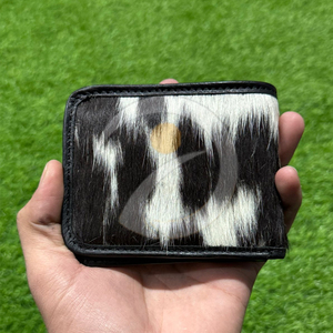 Cartera de cuero vacuno natural premium con pelo, delgada, plegable, hecha a mano, tarjetero de cuero para uso diario. - Product Image 1