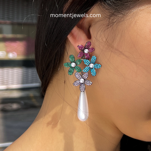 Elegantes Pendientes de Flores para Mujer, Chapados en Oro Blanco, con Circonita y Perla Artificial, con Plata de Ley 925 - Product Image 3