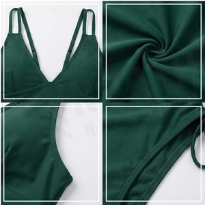 Traje de baño de una pieza con cuello en V profundo para mujer, con lazo lateral y tirantes halter, traje de baño elástico verde liso - Product Image 4