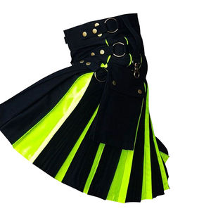 Kilt utilitaire sportif en tartan noir, kilt utilitaire en poly-viscose uni noir/tartan, kilt utilitaire écossais en tartan personnalisé - Product Image 2